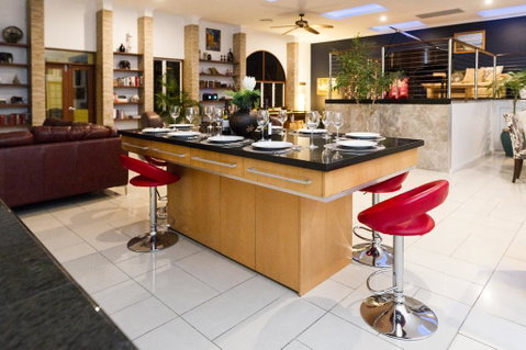 Luxury Penthouse 5 Or 6 BDR 3 Or 4 Bath Twin Rain Showers 400 Sq Mtrs - Accommodation QLD 0