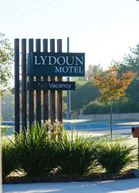 Lydoun Motel - Accommodation QLD 3