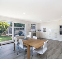 Lyons Cottage - a quaint Whalers Cottage in heart of Port Fairy - Accommodation QLD