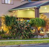 Macquarie Barracks Motor Inn - Accommodation QLD
