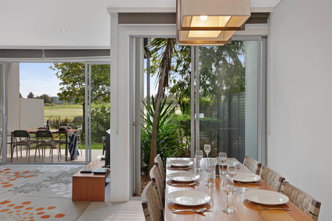 Magenta805 - Accommodation QLD 1