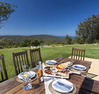 Magic Mountain at Smiths Lake - Accommodation QLD