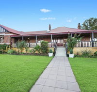Magnificent COTILLION c1920 Federation Brilliance - Accommodation QLD