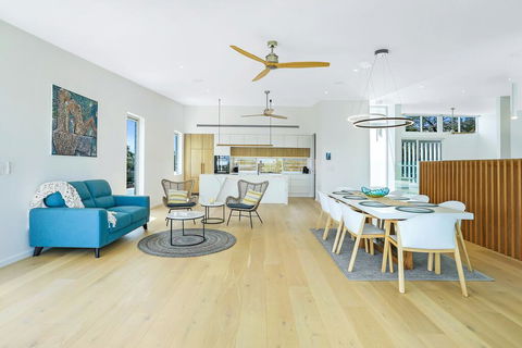 Magnificent Views On Arkana, Noosa Heads - Accommodation QLD 3