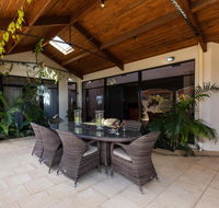 Maidstone Executive Residence - Accommodation QLD