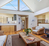 Malda's Retreat - air-con fireplace  outdoor spa - Accommodation QLD