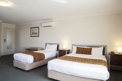 Mandarin Motel - Accommodation QLD 0