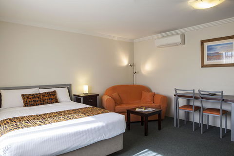 Mandarin Motel - Accommodation QLD 1