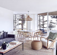 Manly Breakwater Executive Apartment - Accommodation QLD