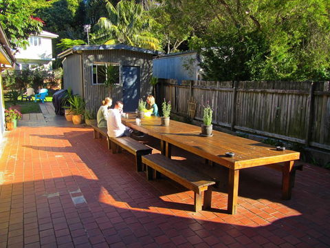 Manly Bunkhouse - Accommodation QLD 2