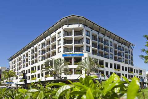 Mantra Esplanade - Accommodation QLD 1