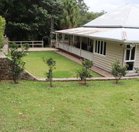 Mapleton Falls Farm House - Accommodation QLD