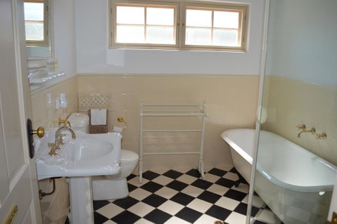 Marananga Cottages - Accommodation QLD 2