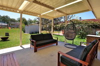 Maria's Beach House - Pet Friendly