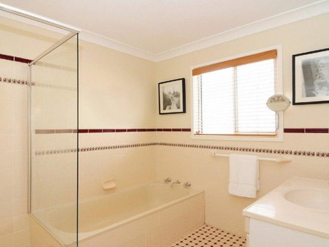 Marilyn's - 180 Degree Views Of Jervis Bay - Accommodation QLD 1