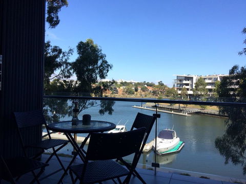 Marina View Apartment On The Maribyrnong River, Melbourne - Accommodation QLD 0