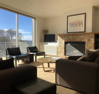 Mark II 2 West - Accommodation QLD