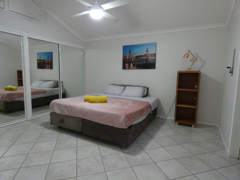 Maroochy River Apartment - Accommodation QLD 3