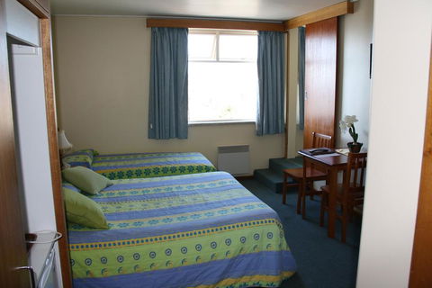 Marquis Hotel Motel - Accommodation QLD 2