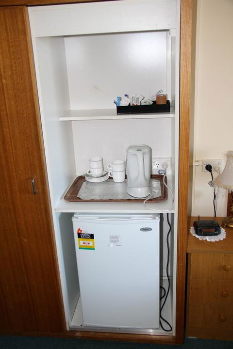 Marquis Hotel Motel - Accommodation QLD 3