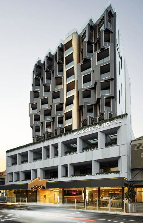 Marsden Hotel Burwood - Accommodation QLD 3