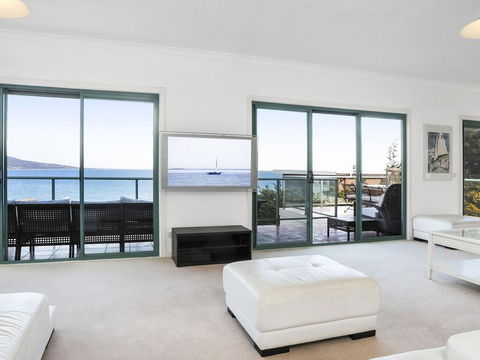 Martha's Villa - Accommodation QLD 1
