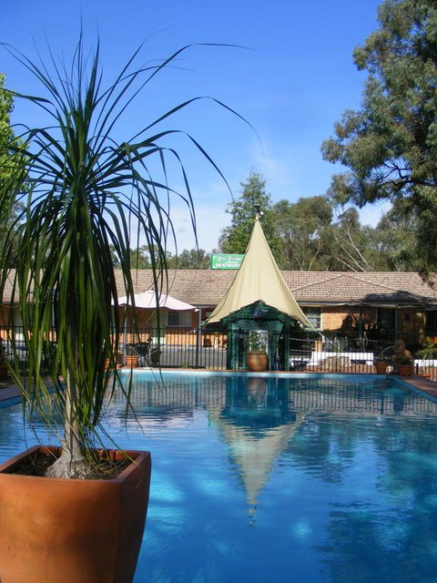 Matthew Flinders Motor Inn - Accommodation QLD 3