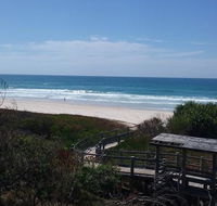 Maxs Beachside Villa - Accommodation QLD