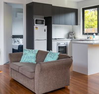 McKenna by Lily Sands - Accommodation QLD