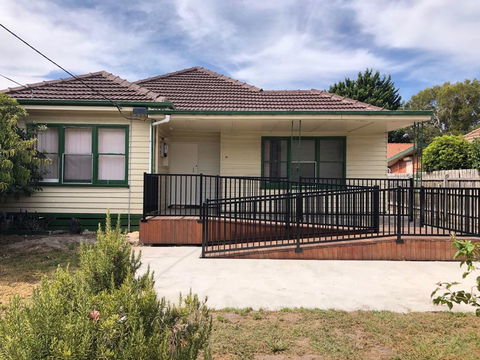 Melbourne Short Stay - Clayton Station, Monash Uni, Hospital - Accommodation QLD 0