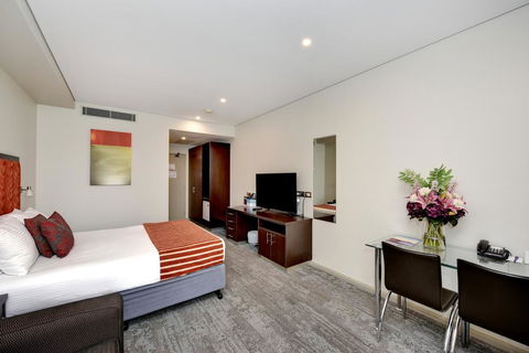 Mercure Centro Port Macquarie - Accommodation QLD 2