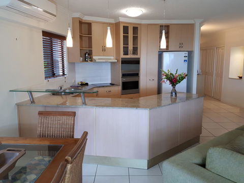 Meridien At Trinity - Accommodation QLD 3