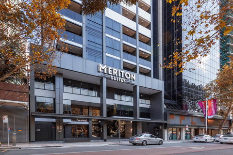 Meriton Suites North Sydney - Accommodation QLD 2