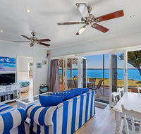 Mermaids Rest  Corlette - Accommodation QLD