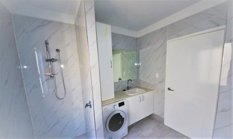 MERRIFIELD Foothill Suites - RELAXING LIFETYLE CHOICE - Accommodation QLD 1