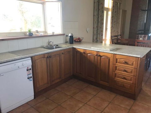 Merton Manor - Accommodation QLD 1