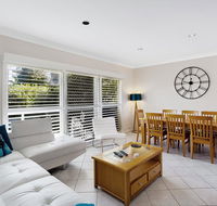 Messines Street Sandy Shores Townhouse 1 3 - Accommodation QLD