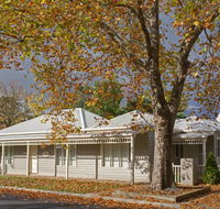 Mews Cottages - Accommodation QLD