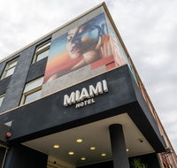 Miami Hotel Melbourne - Accommodation QLD