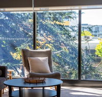 Midnight Apartments Accommodate Canberra - Accommodation QLD