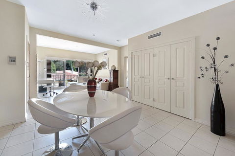 Midori Villa 2 - Accommodation QLD 1