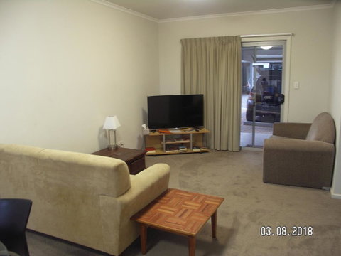 Millenium Apartments - Accommodation QLD 3