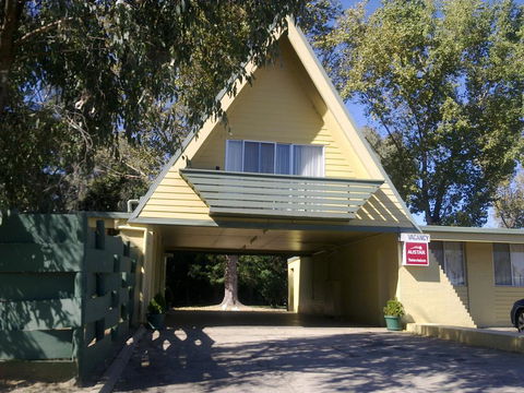 Millers Cottage Motel - Accommodation QLD 0