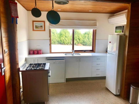 Millthorpe Truffles - Gorgeous Getaway For 2 - Accommodation QLD 2