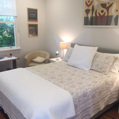 Mini Manor Bangalow Note 2 Night Minimum Stay - Accommodation QLD 1