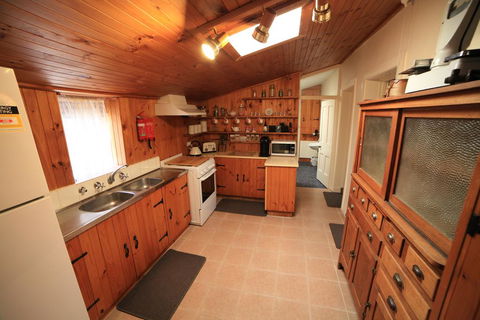 Miss Mabel Cottage - Accommodation QLD 0