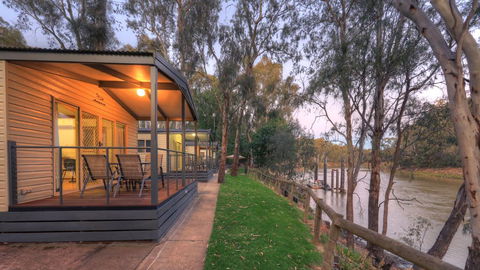 Moama Riverside Holiday Park - Accommodation QLD 2