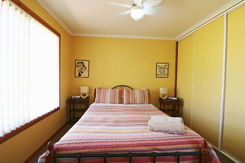 Monaro Cottage - Accommodation QLD 2