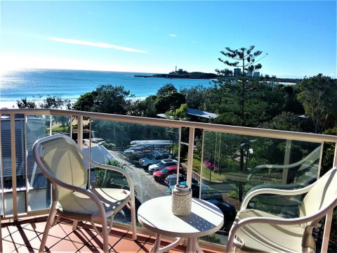 Mooloolaba Beachfront Apartment - Accommodation QLD 1