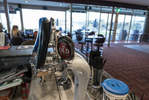 Moruya Waterfront Hotel Motel - Accommodation QLD 2